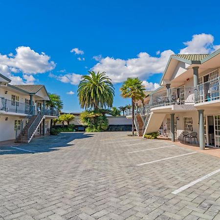 Silver Fern Rotorua Suites & Spa Екстериор снимка The Palms Motel