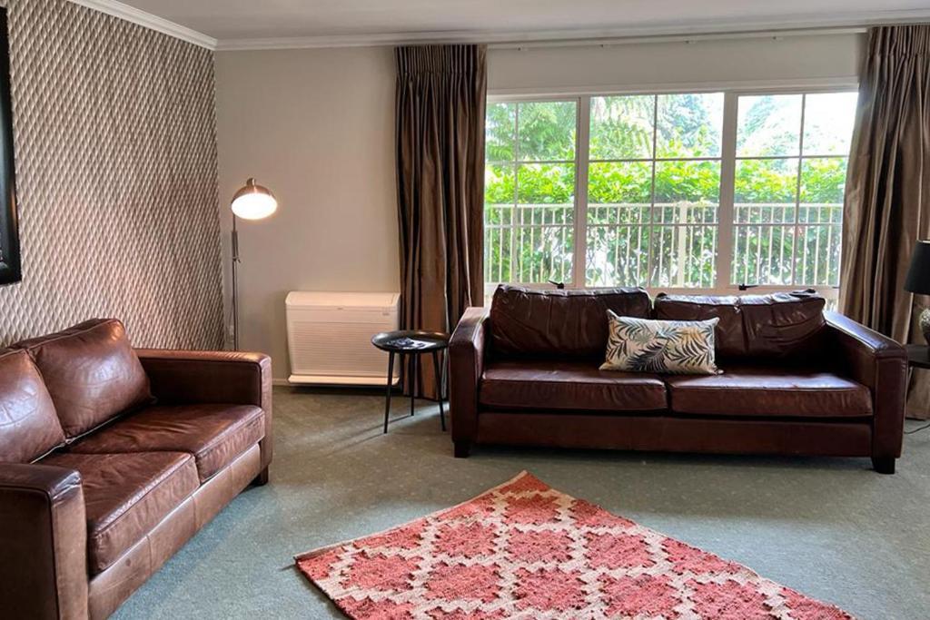 Silver Fern Rotorua Suites & Spa Екстериор снимка