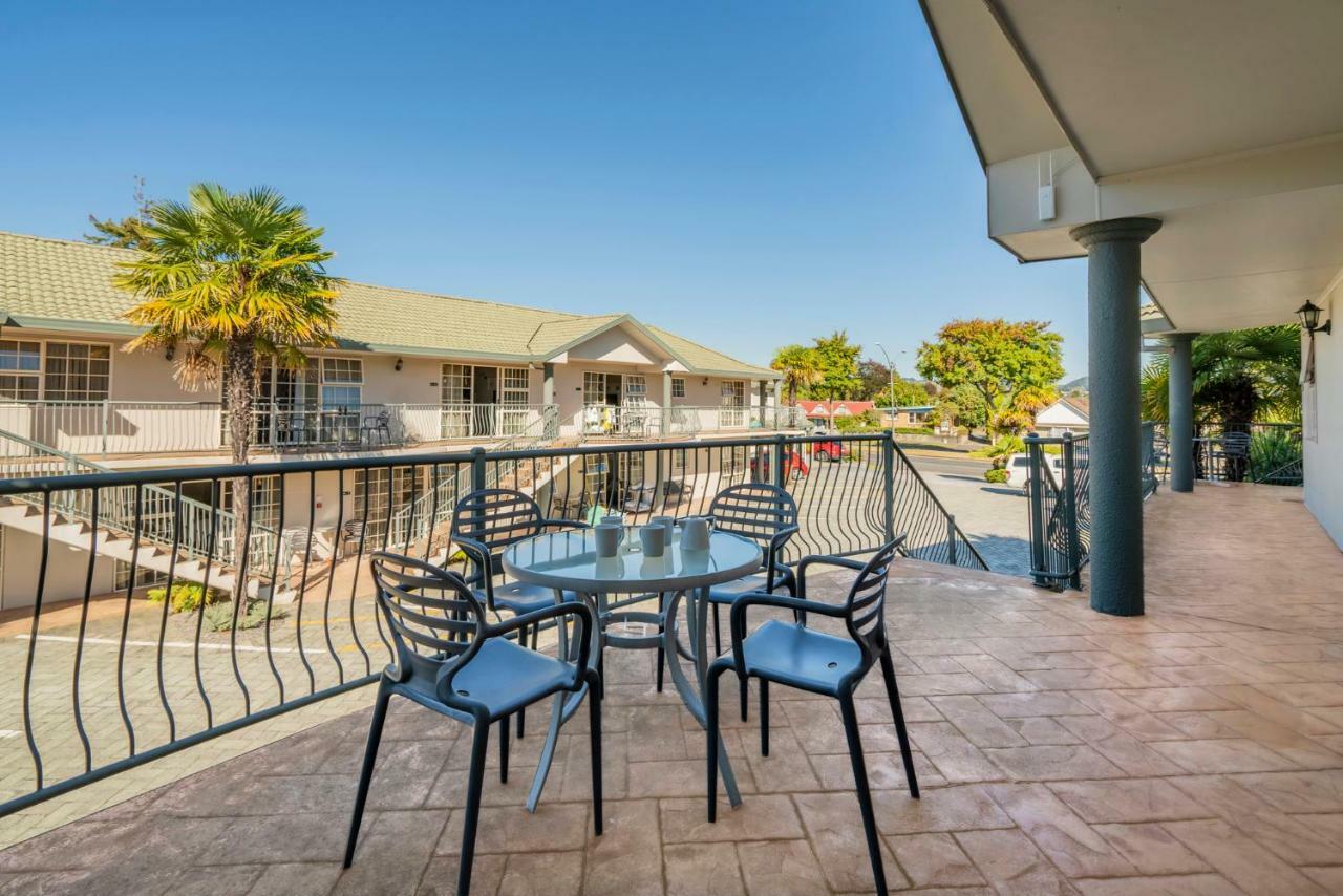 Silver Fern Rotorua Suites & Spa Екстериор снимка The Village, 2016